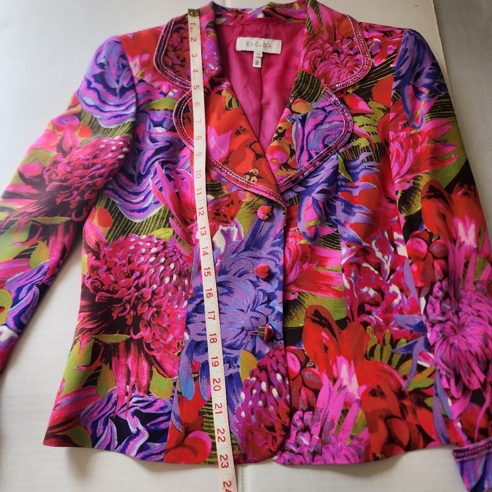 Escada | Floral printed Blazer size 40‎ - Picture 10 of 11